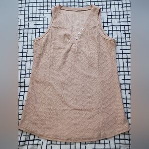 Off Brand Sleeveless Textured Top in Flesh Pink NEW NO TAGS Size Medium